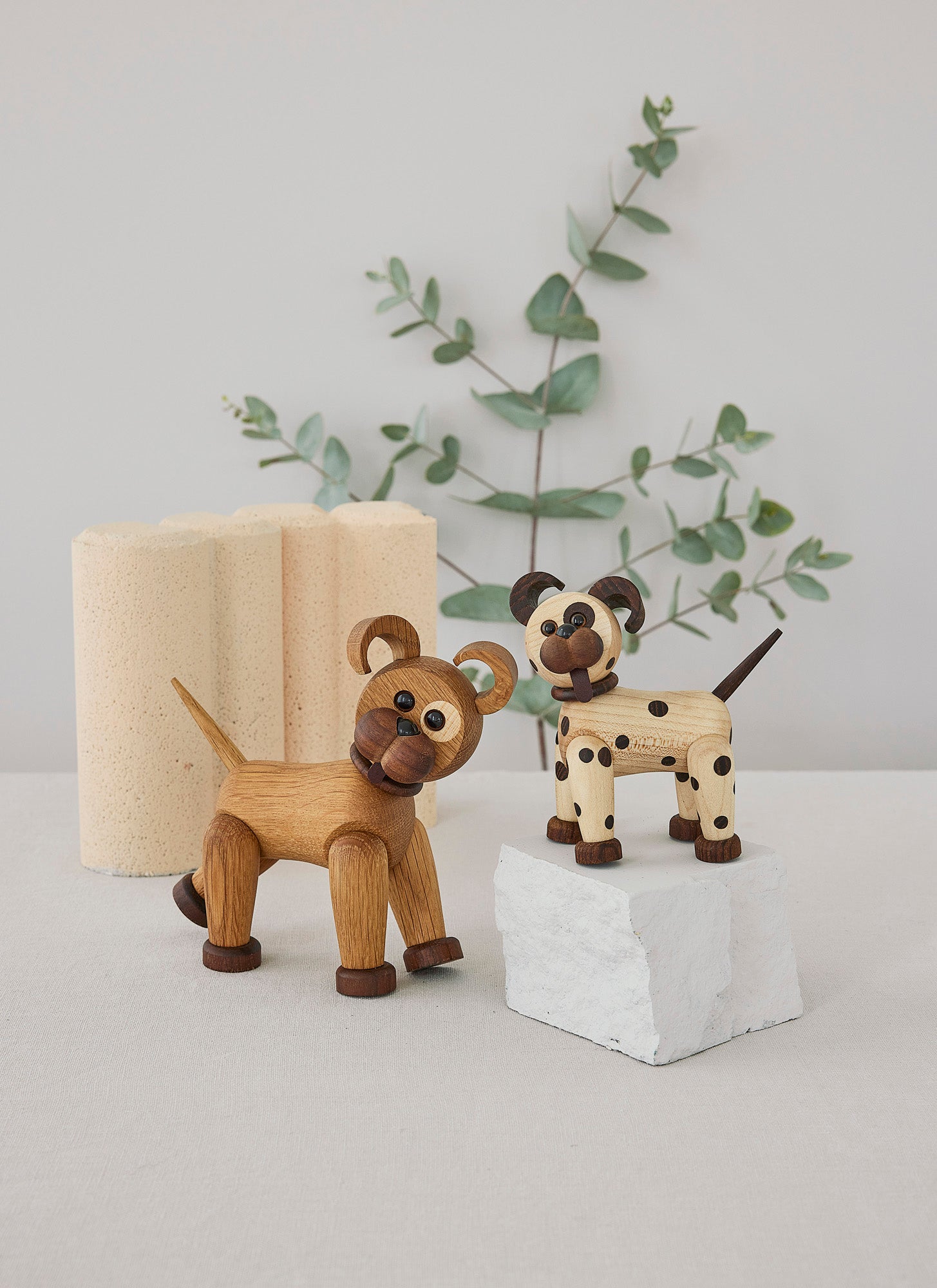 Joy træfigur - beige/brun